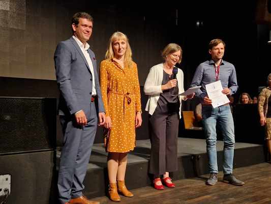 Das Team von POCT-ambulant wurde auf der DEGAM-Jahreskongress in Berlin mit dem DESAM-Nachwuchspreis ausgezeichnet